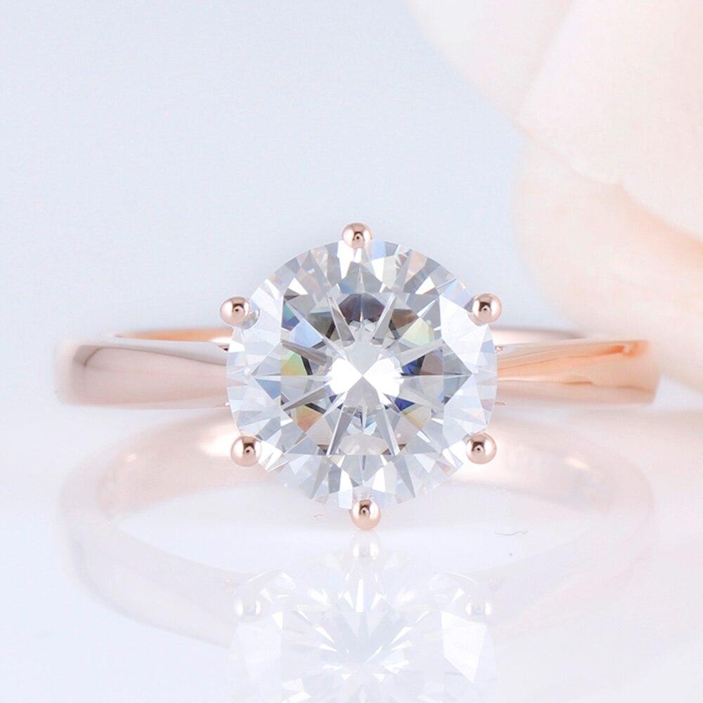 Round Cut Engagement Rings | Moissanite, Done Better.